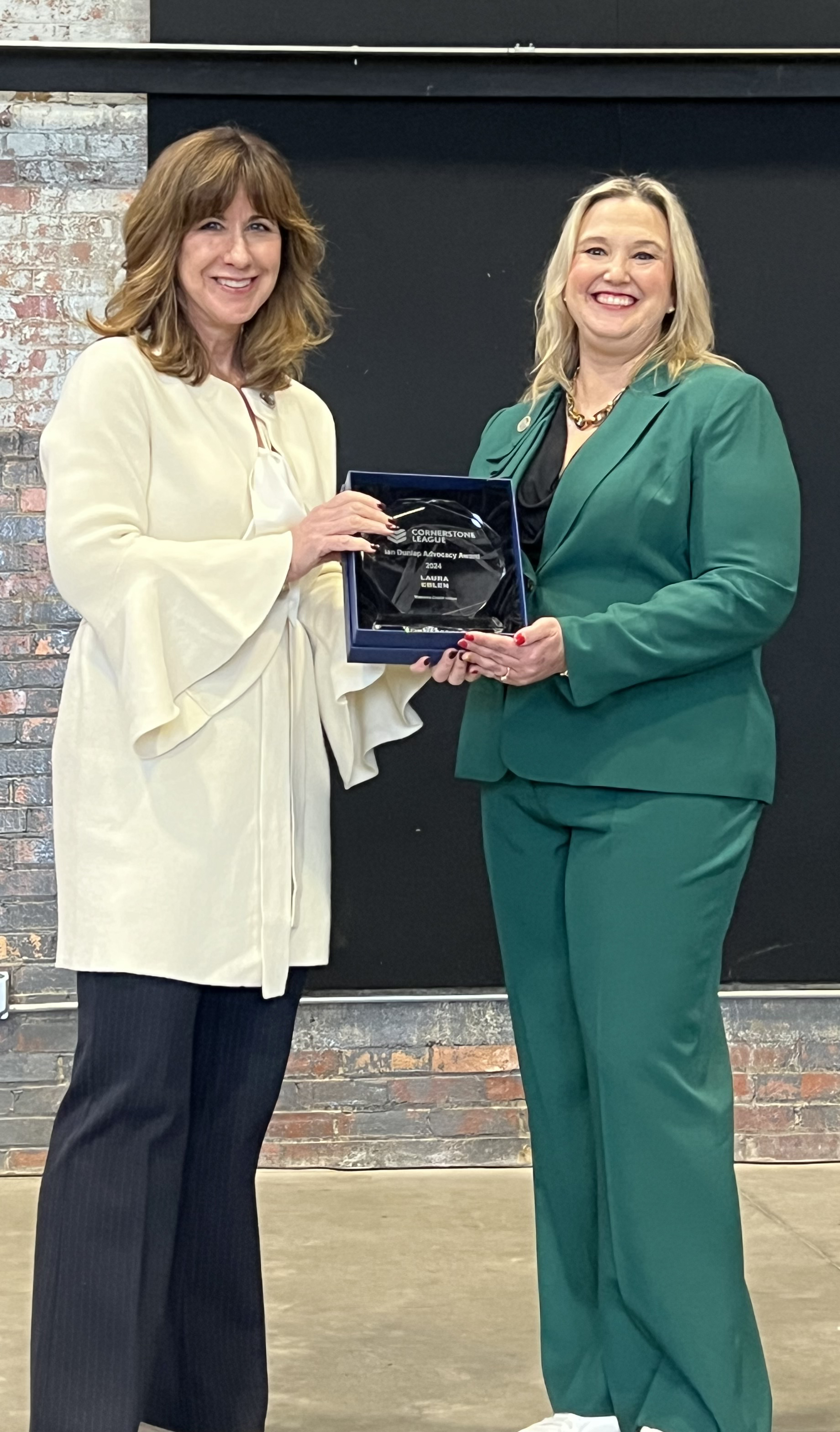 Laura Eblen Wins First Ian Dunlap Advocacy Award